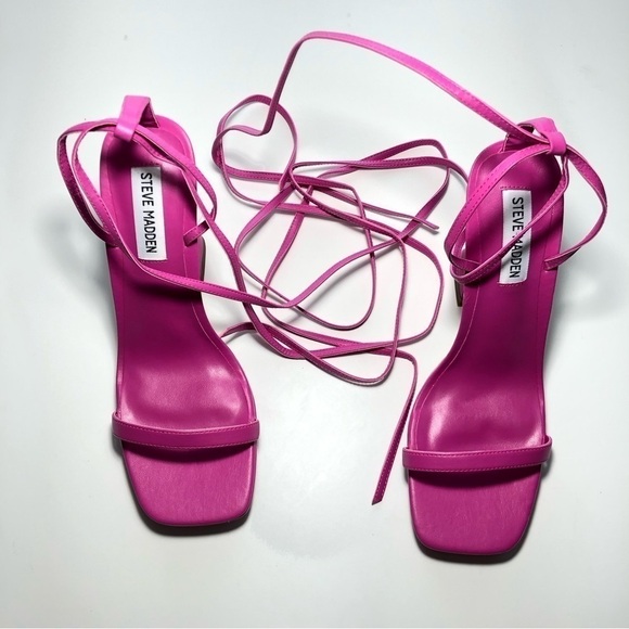 NEW Steve Madden Lafayette Lace Up Sandals in Fuchsia size 9.5 - Picture 4 of 11